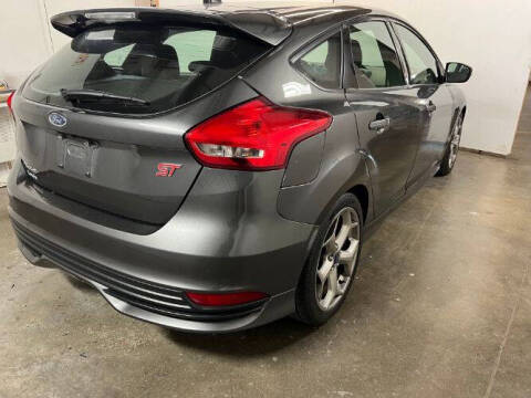 2017 Ford Focus ST