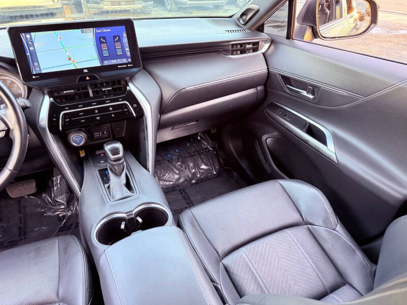 2021 Toyota Venza XLE