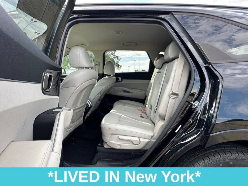 2023 Kia Sorento S