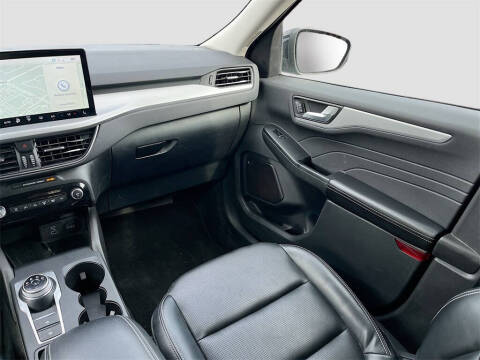 2023 Ford Escape Platinum