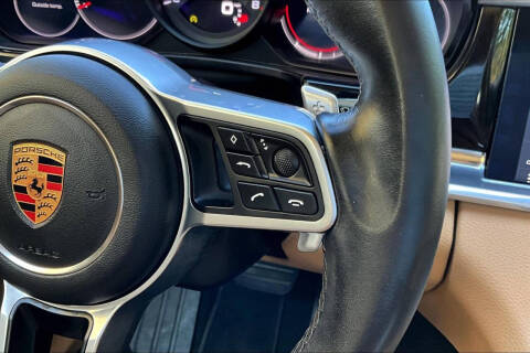 2018 Porsche Panamera