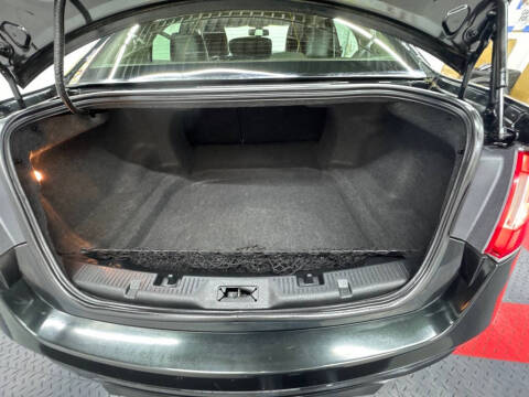 2010 Ford Taurus SHO