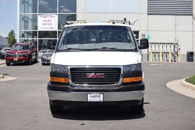 2022 GMC Savana 2500