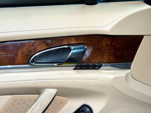 2012 Porsche Panamera
