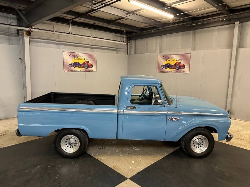 1966 Ford F-100