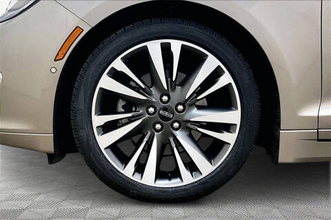 2020 Lincoln MKZ Hybrid Reserve