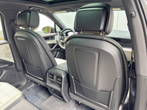 2025 Porsche Cayenne
