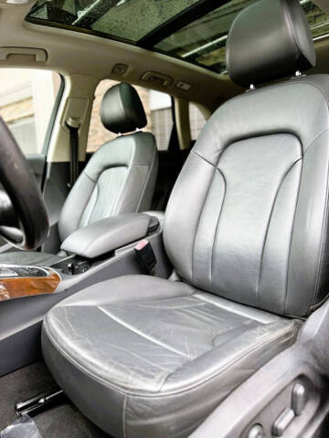 2012 Audi Q5 2.0T quattro Premium