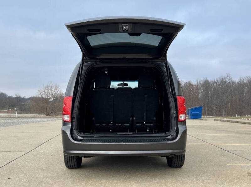 2017 Dodge Grand Caravan SE