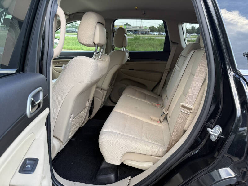 2019 Jeep Grand Cherokee Laredo