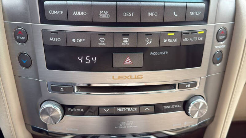 2013 Lexus LX 570