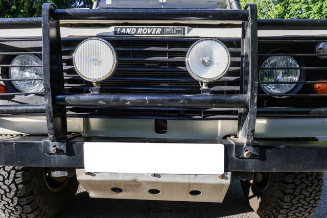 1988 Land Rover Defender