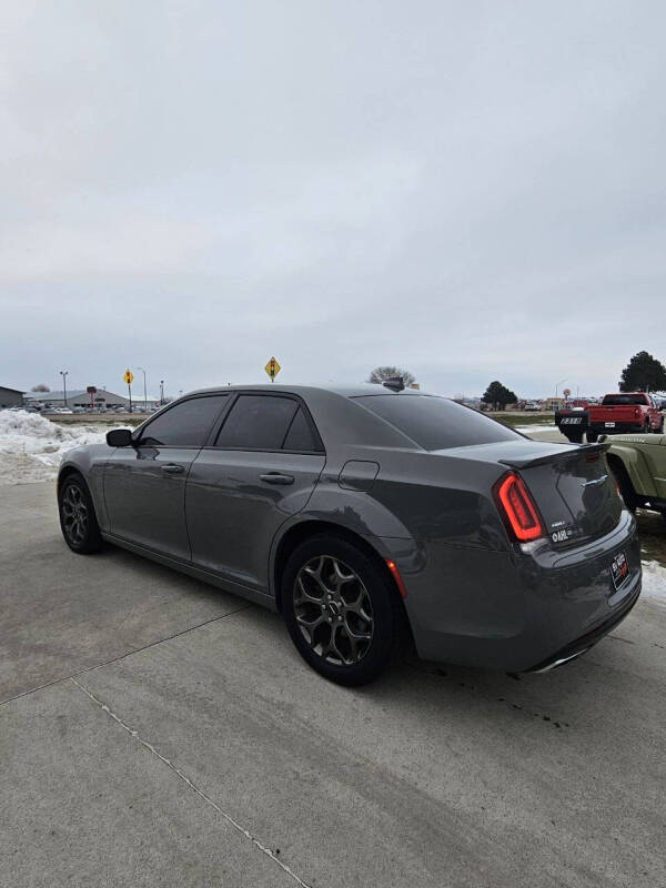 2017 Chrysler 300 S