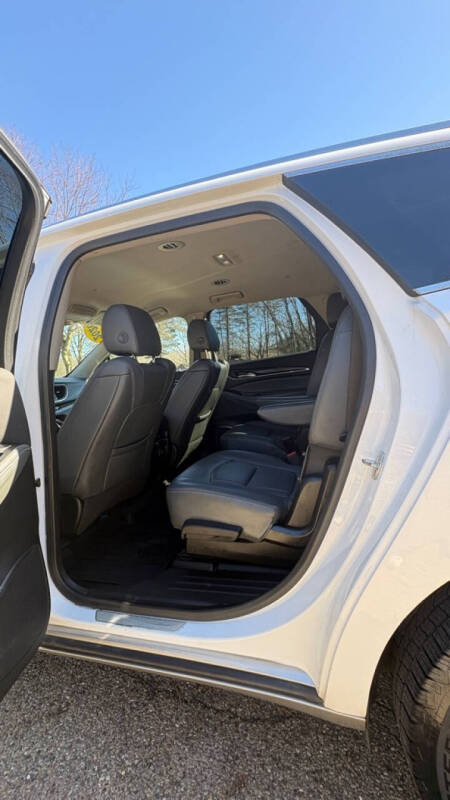 2020 Buick Enclave Essence