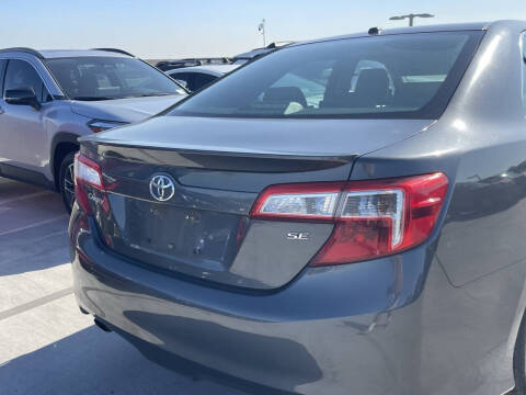 2012 Toyota Camry SE V6