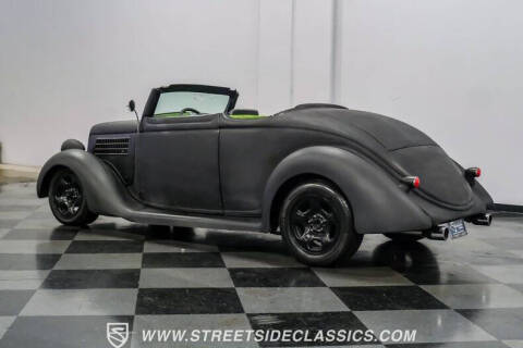 1935 Ford Cabriolet