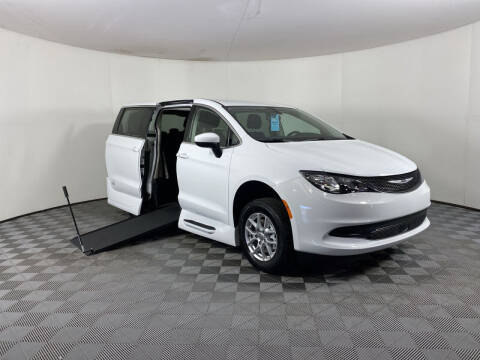 2022 Chrysler Voyager for sale at AMS Vans in Tucker GA
