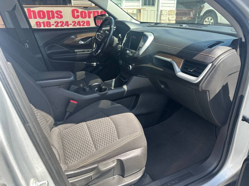 2020 GMC Terrain SLE