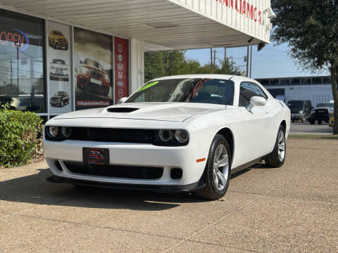 2020 Dodge Challenger SXT