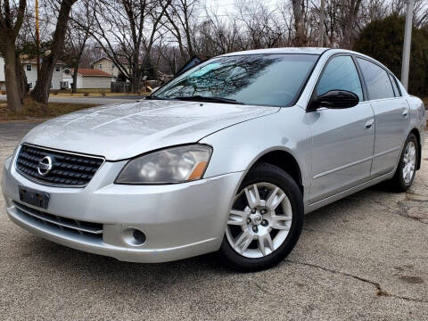 2006 Nissan Altima for sale at Car Castle in Zion IL
