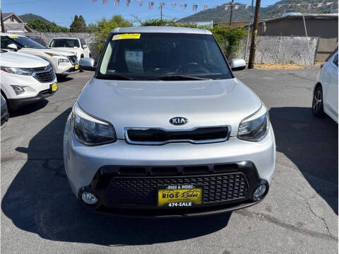 2016 Kia Soul +