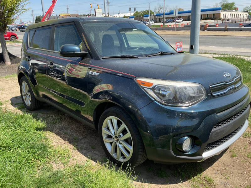2018 Kia Soul +