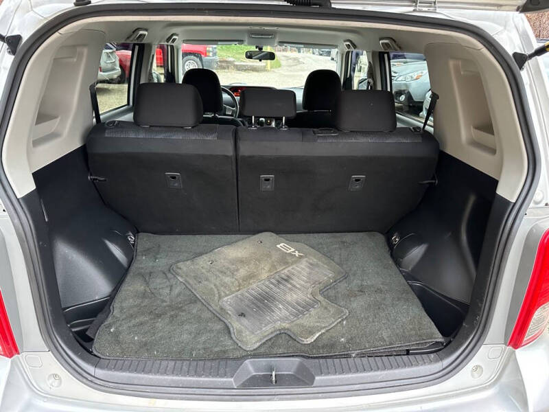 2012 Scion xB Base photo 12