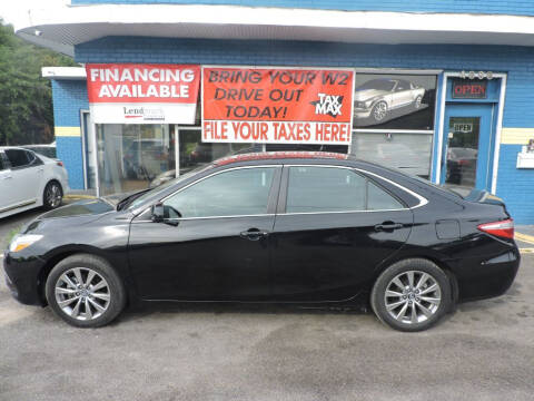 2017 Toyota Camry Hybrid for sale at Drive Auto Sales & Service, LLC. in North Charleston SC