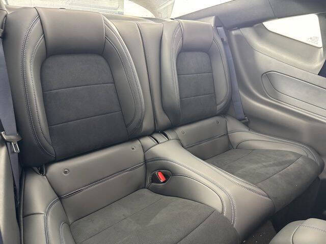 2025 Ford Mustang Dark Horse