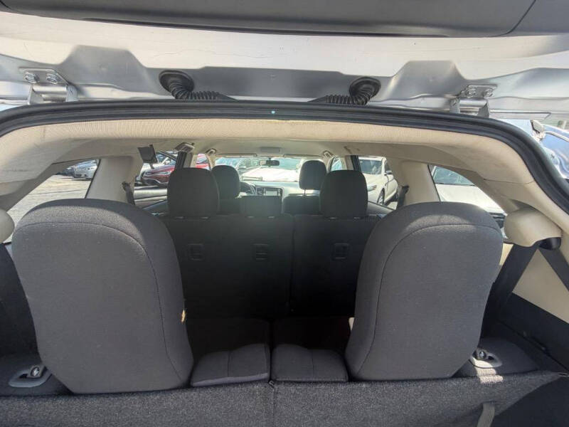 2016 Mitsubishi Outlander SE