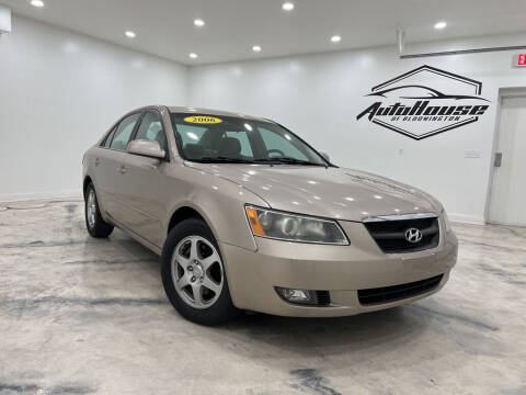 2006 Hyundai Sonata for sale at Auto House of Bloomington in Bloomington IL