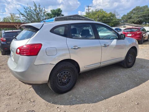2011 Nissan Rogue SV