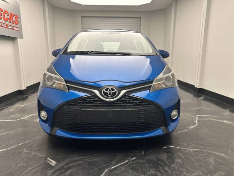 2016 Toyota Yaris 5-Door SE