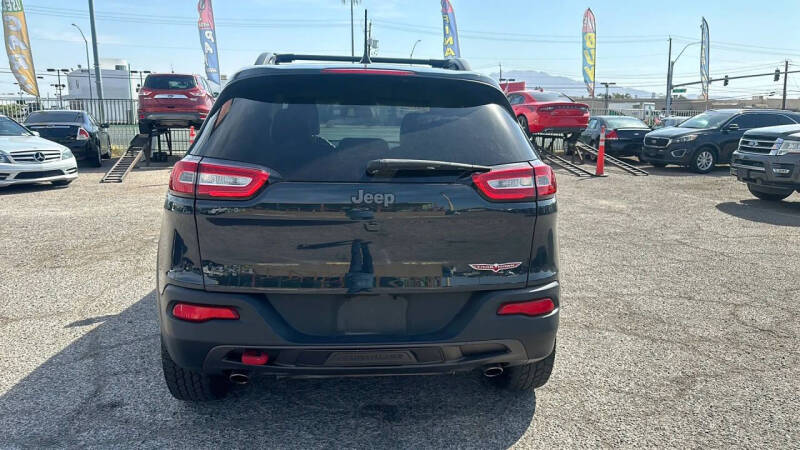 2017 Jeep Cherokee