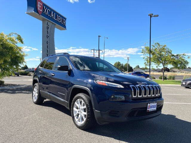 2016 Jeep Cherokee Sport