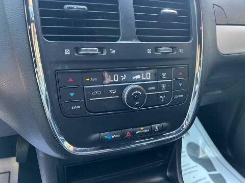 2014 Dodge Grand Caravan R/T