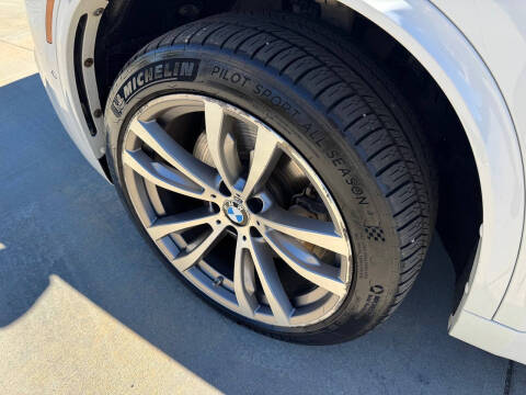 2015 BMW X5 xDrive50i