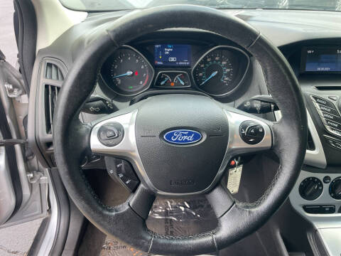 2014 Ford Focus SE