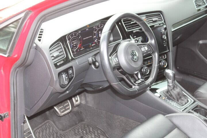 2019 Volkswagen Golf R 4Motion