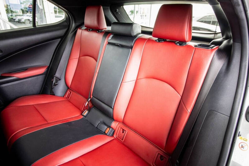 2019 Lexus UX 200 F SPORT