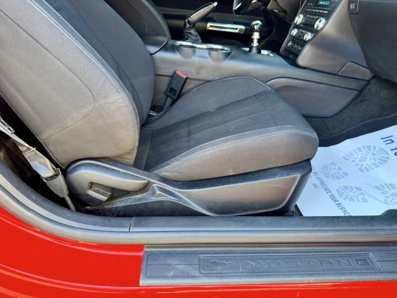 2018 Ford Mustang EcoBoost