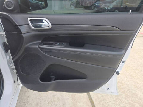 2020 Jeep Grand Cherokee Altitude