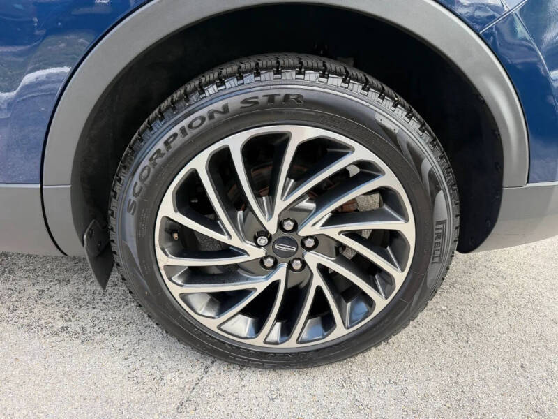 2019 Lincoln Nautilus Reserve