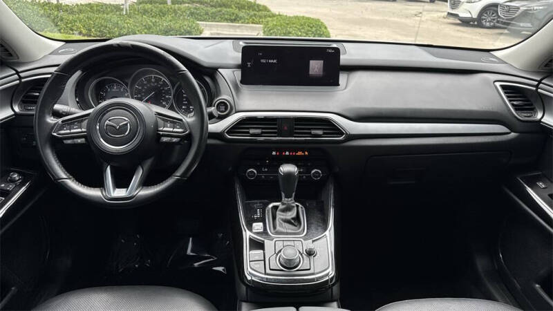 2022 Mazda CX-9 Touring Plus