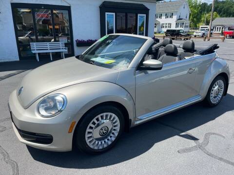 2013 Volkswagen Beetle Convertible for sale at Auto Sales Center Inc in Holyoke MA
