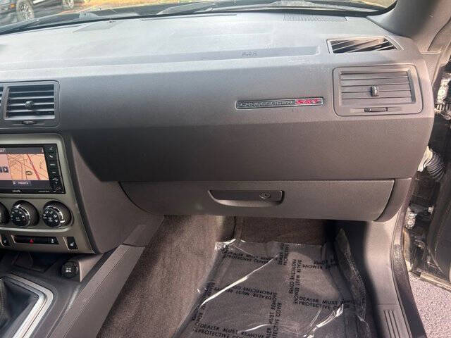 2011 Dodge Challenger SRT8 392