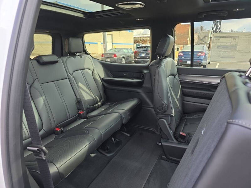 2026 Jeep Grand Wagoneer