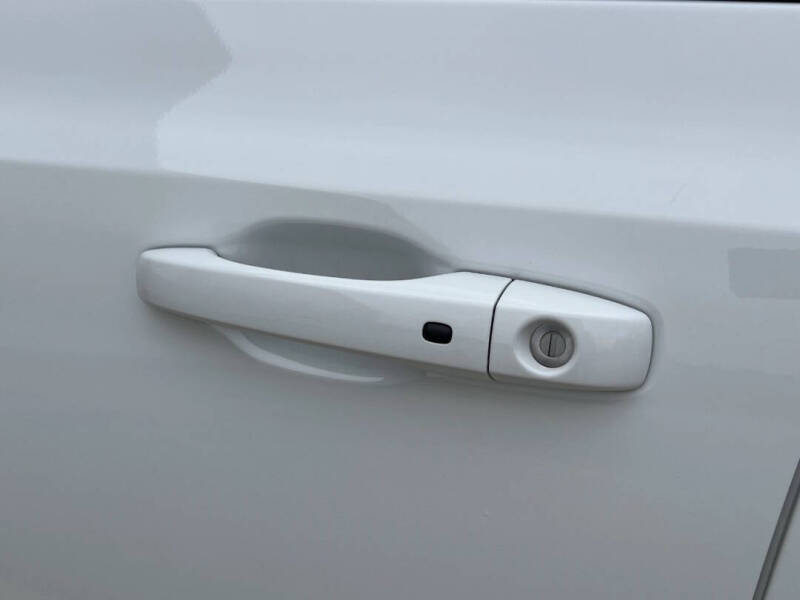 2020 Chrysler 300 Touring