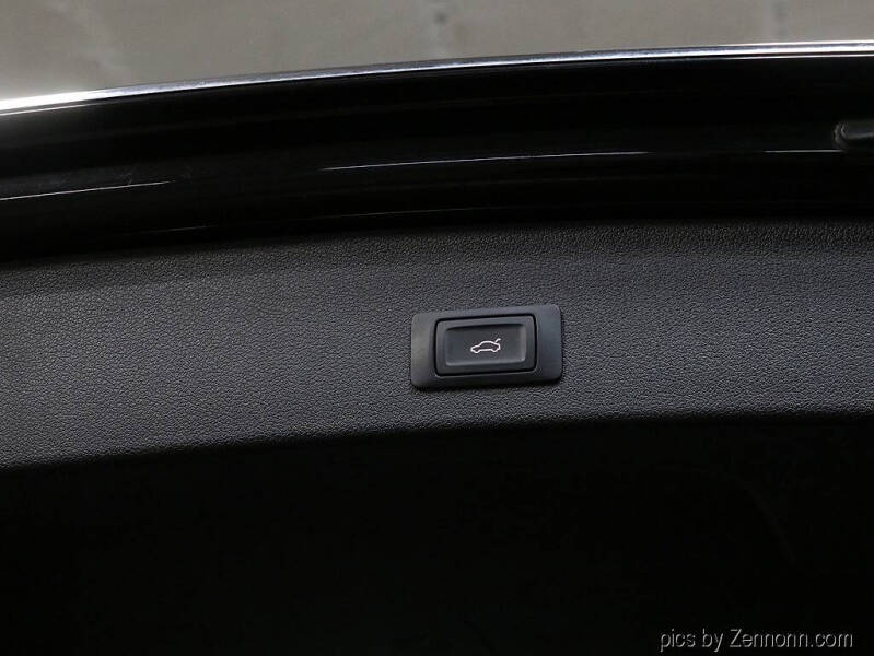 2017 Audi Q5 2.0T quattro Premium Plus