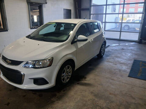 2017 Chevrolet Sonic LT Auto Fleet